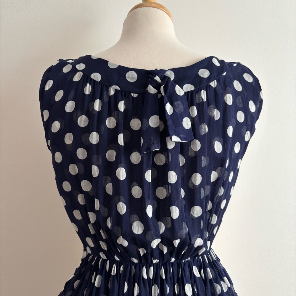 Vintage 1960s GAY GIBSON Navy Blue & White Polka Dot Sleeveless Dress / 24 waist - Picture 7 of 16